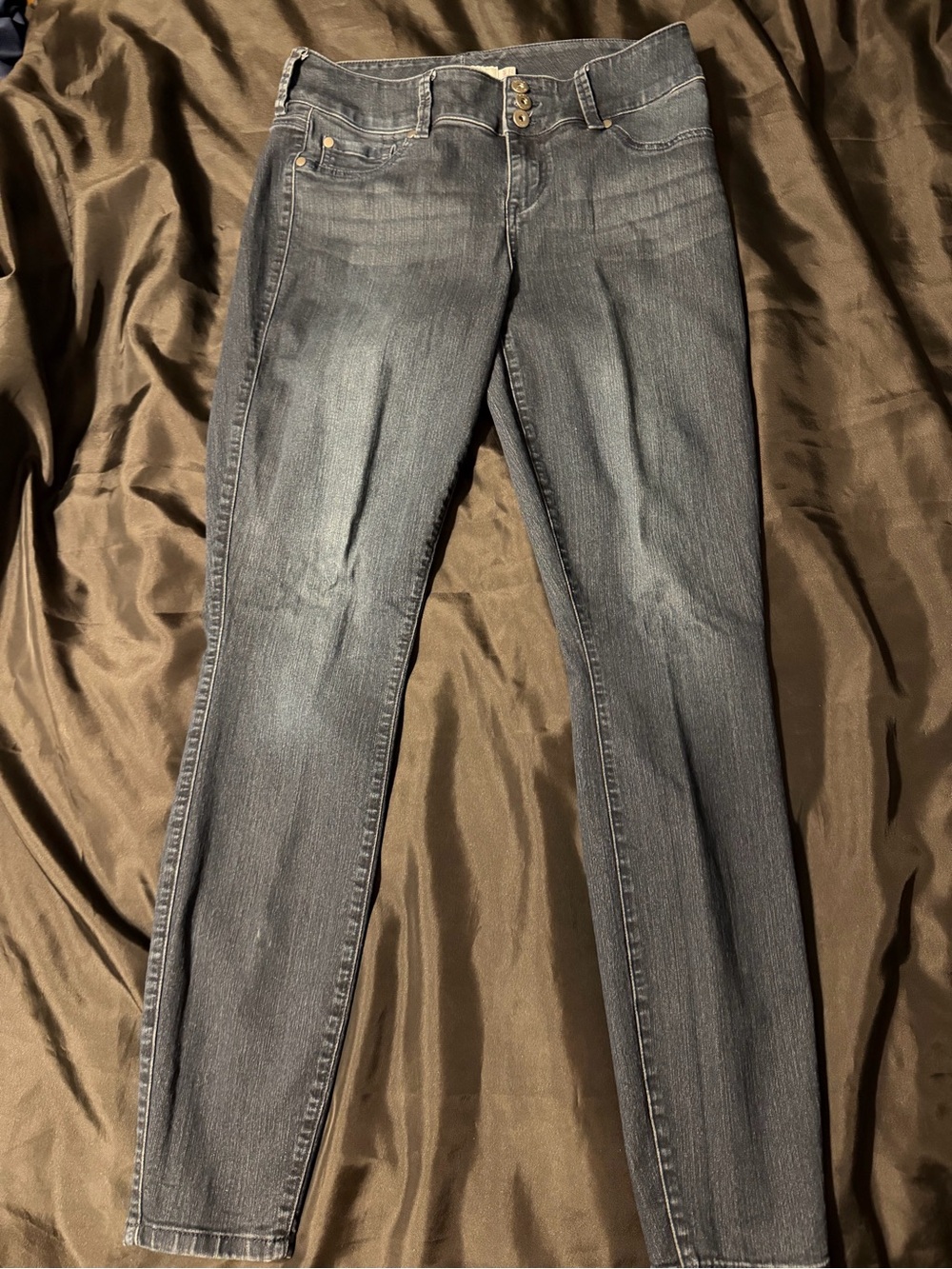 Torrid High-Rise 3-Button Skinny Jeggings Dark Wash Size 14XT Extra Tall